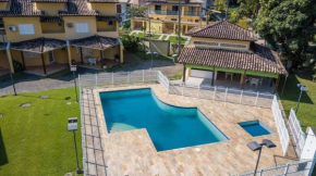 Casa em Paraty - RJ Cond. Fechado